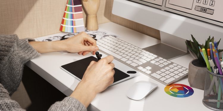 Construir una marca sólida para emisoras cristianas es clave para conectar con la audiencia.